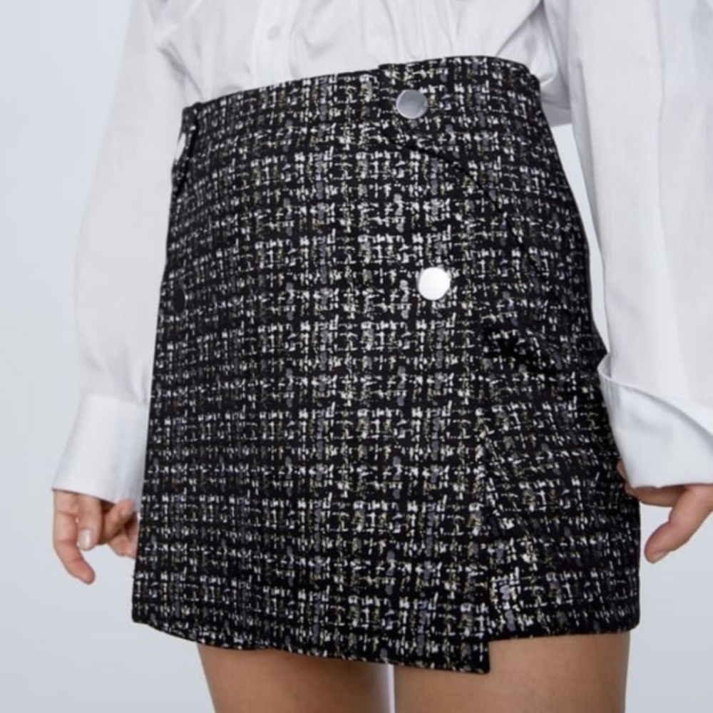 Zara Black, Silver And Gold Skort Size XS
